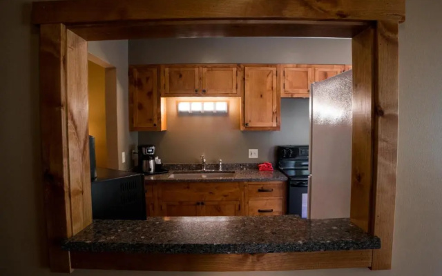 2 Bedrooms Suite