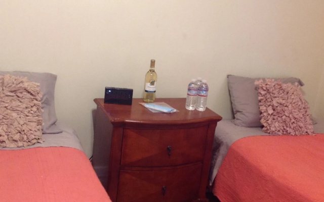 Economy room