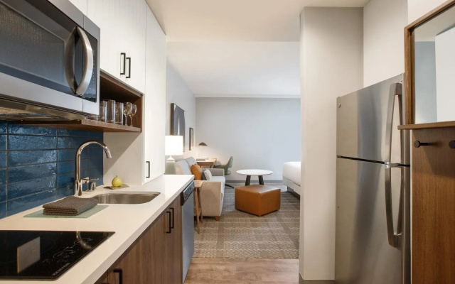 Double Suite