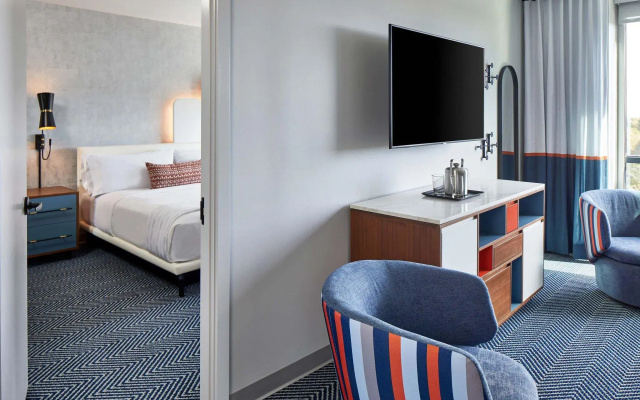 Double Suite