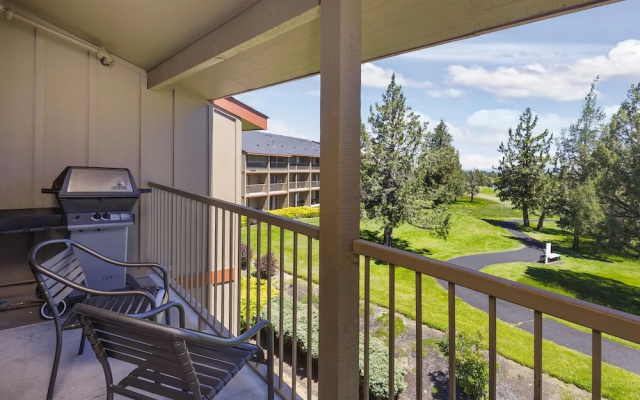1 Bedroom Standard Suite with balcony
