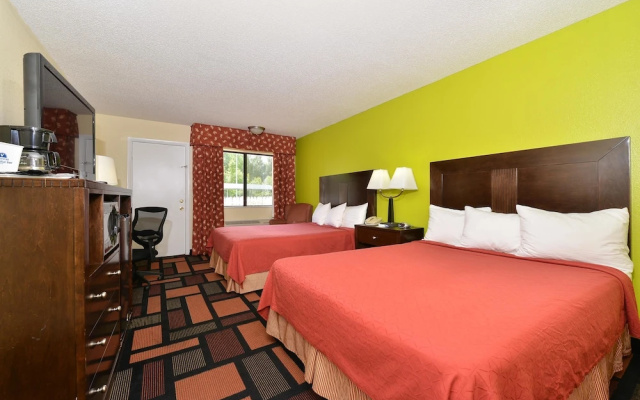 Standard Quadruple room with balcony