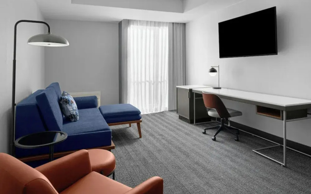 1 Bedroom Suite
