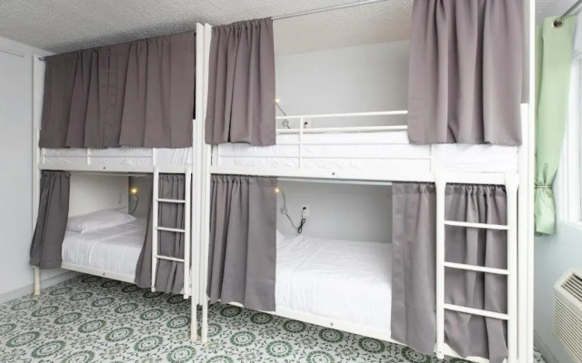 Bed in Dorm