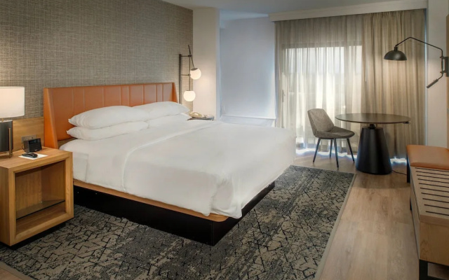 1 Bedroom Club Suite