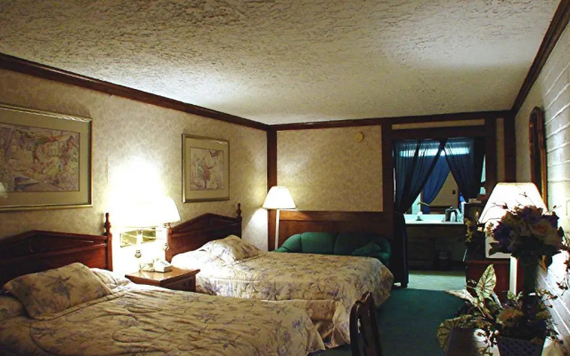 Quadruple Suite