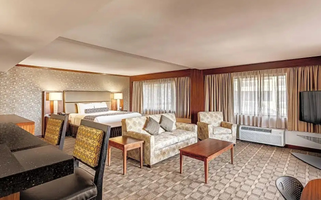 1 Bedroom Double Suite