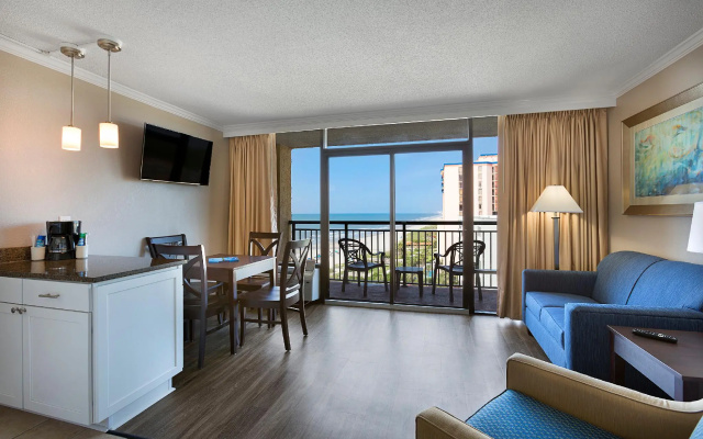 Suite with ocean view