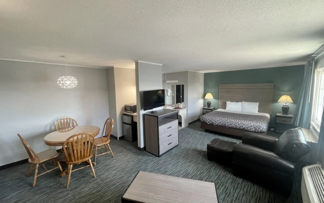 Double Suite