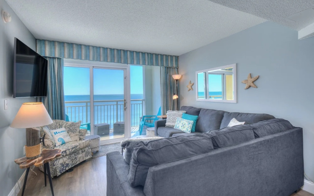 2 Bedrooms Deluxe room with balcony and oceanfront