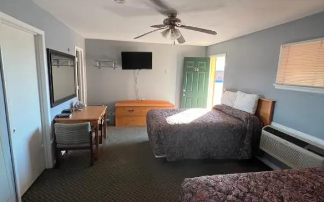 Economy room