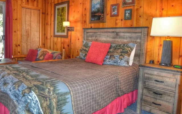 Standard Double room with river view