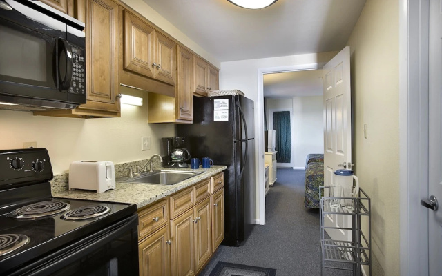 1 Bedroom Suite oceanfront