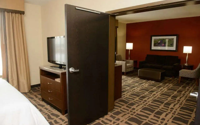 2 Bedrooms Suite