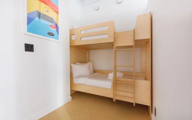 1 Bedroom Sky Plus room
