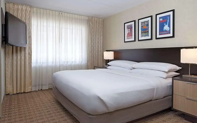 3 room with Parlor and Board room Suite