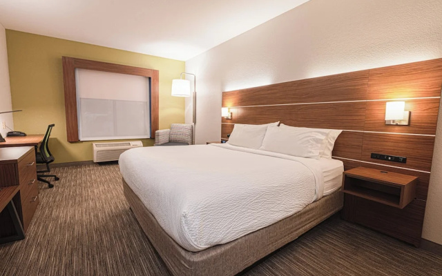 1 Bedroom Suite