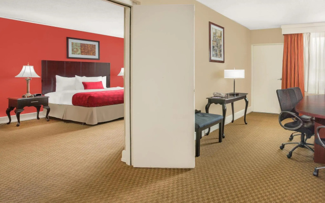 1 Bedroom Double Suite
