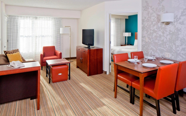 2 Bedrooms Suite