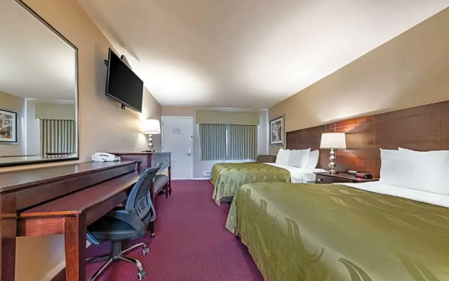 Standard Sextuple room