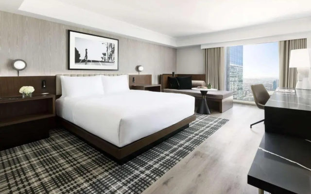 Double room with city view