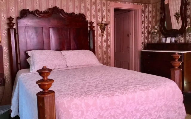 Classic room