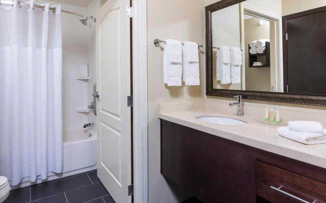 1 Bedroom Double Suite