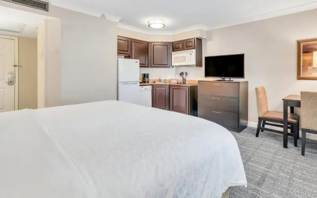 Standard Suite