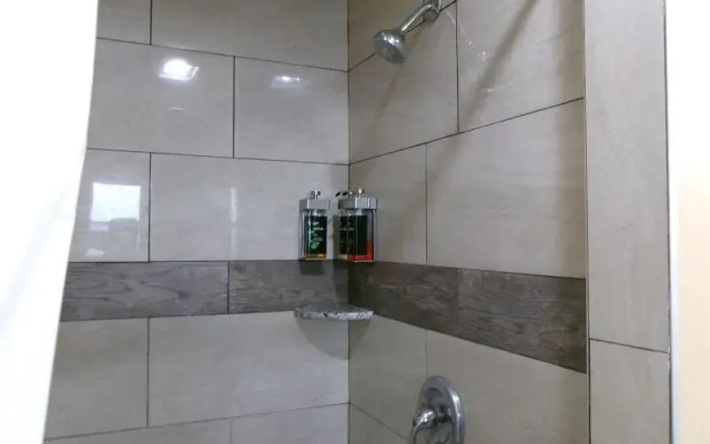 Executive Quadruple Suite