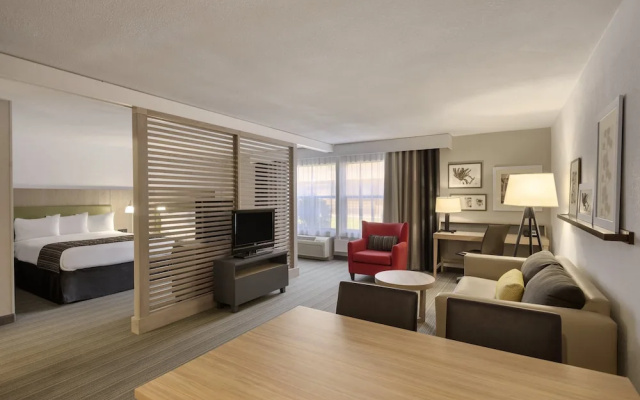 Quadruple Suite
