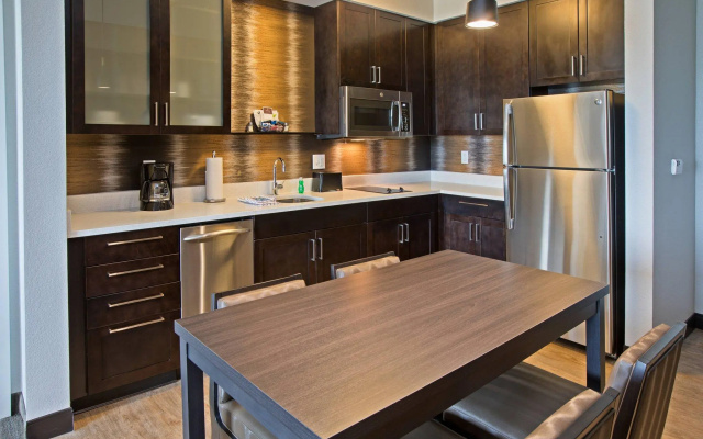 1 Bedroom Quadruple Suite
