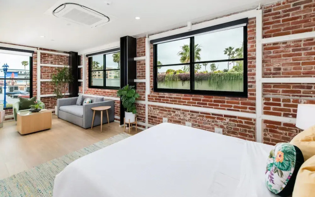 Double Suite with city view