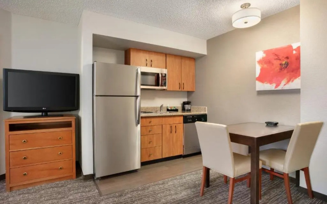 1 Bedroom Suite