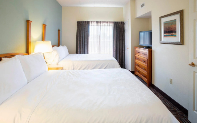 2 Bedrooms Suite