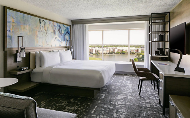 Standard Double room with lake view