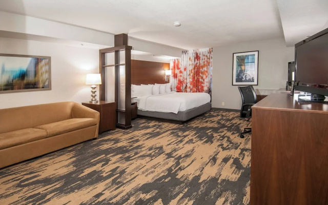 Double Suite