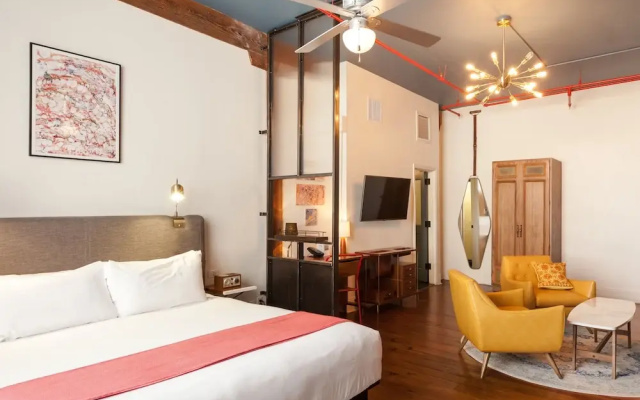 Double Suite