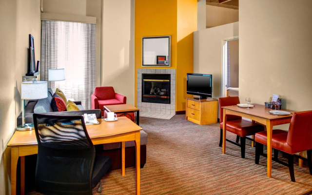 1 Bedroom Double Suite
