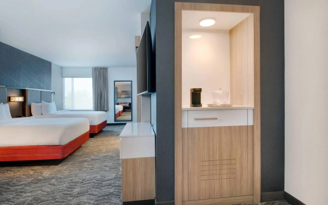 Quadruple Suite