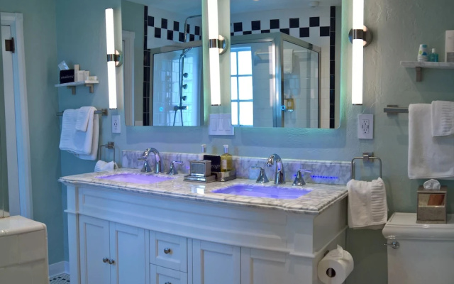 Penthouse Suite