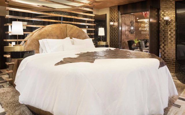 1 Bedroom Presidential Double Suite