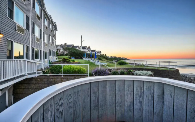 Standard Quadruple room with ocean view