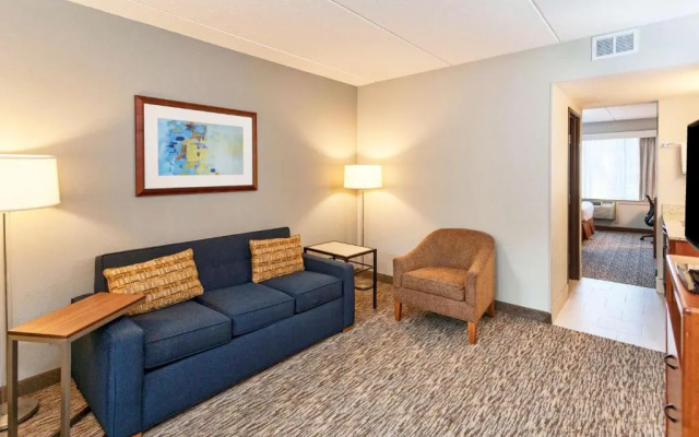 Suite with balcony