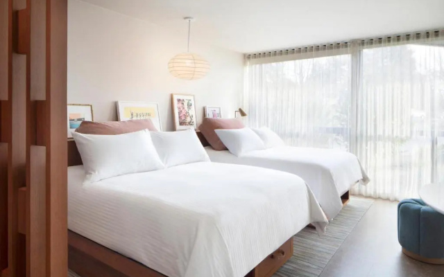 Classic Quadruple room
