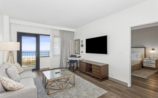 2 Bedrooms Suite with balcony