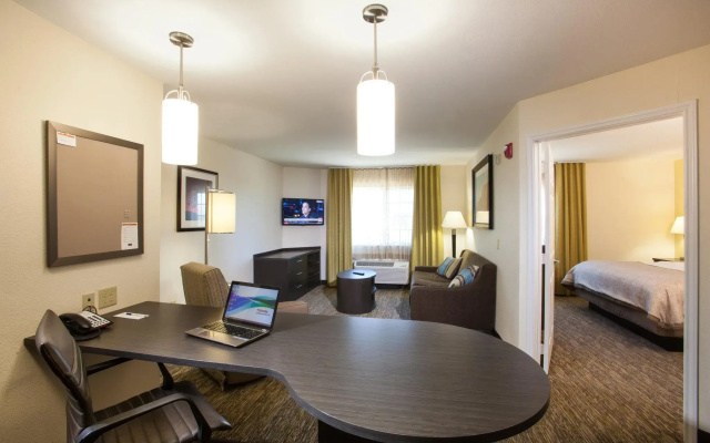 1 Bedroom Double Suite