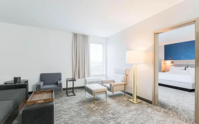 1 Bedroom Suite