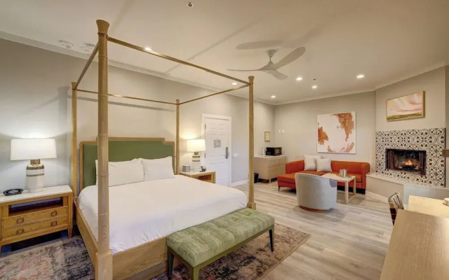 1 Bedroom Suite