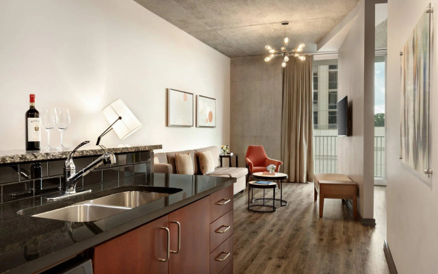 1 Bedroom Double Suite