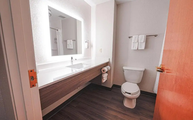 1 Bedroom Double Suite